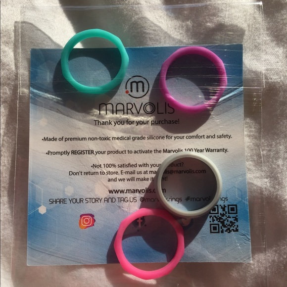 Marvolis Accessories - Set of Marvolis Silicone Rings (size 7)
